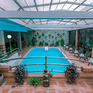 Hotel Pino Vere Palace